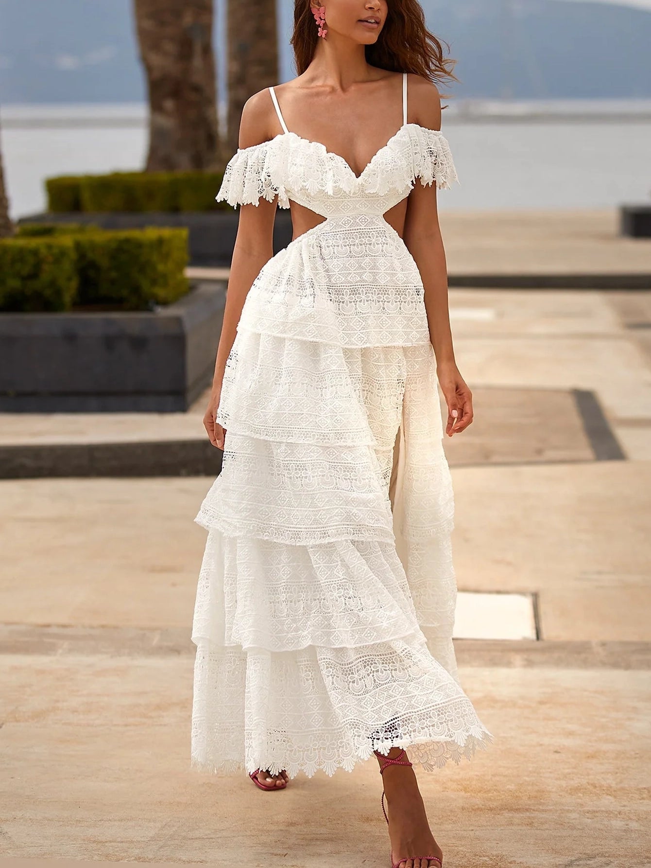 Elegant Suspender Tiered Lace Midi Dress