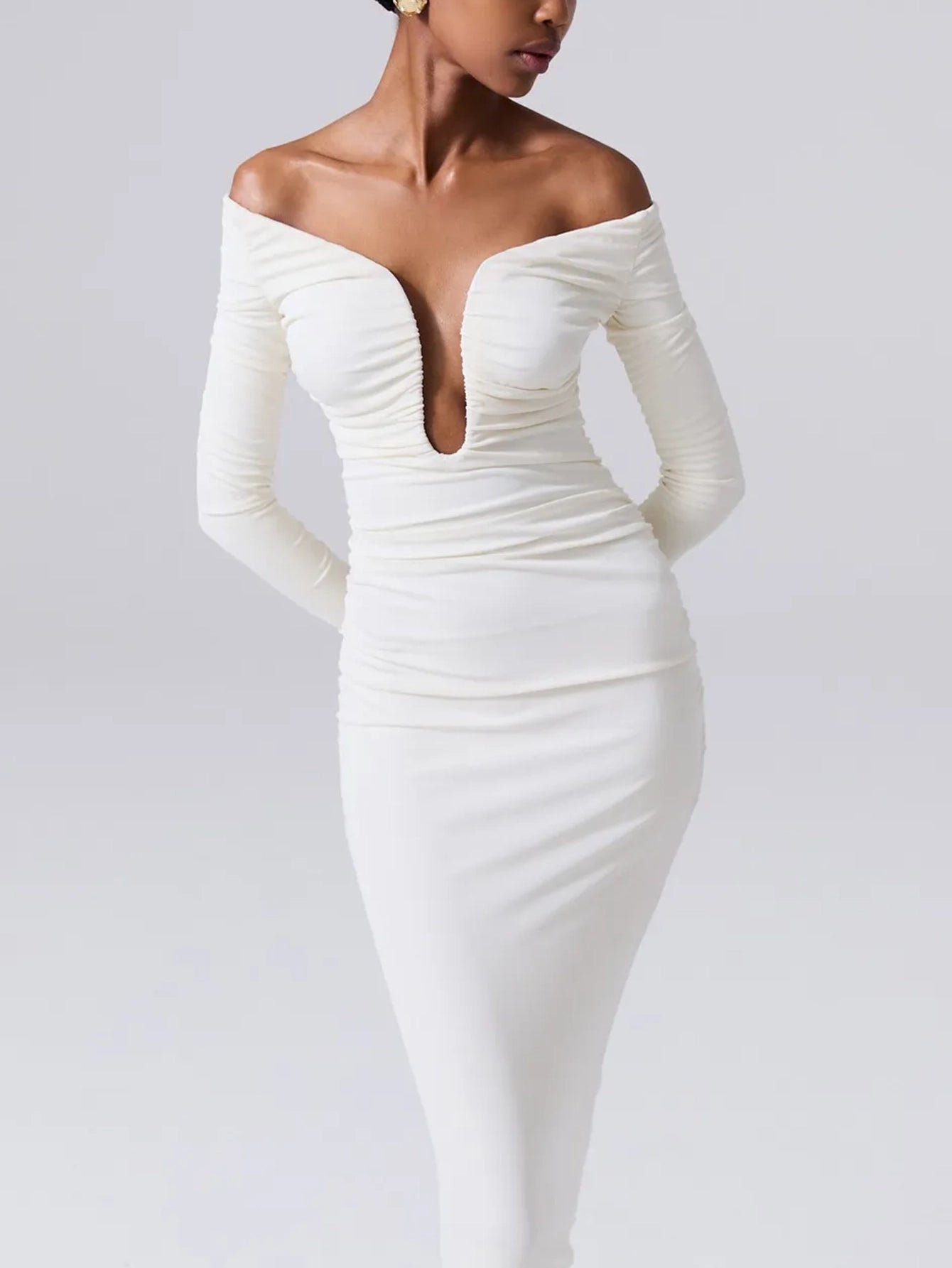 Elegant Off-Shoulder Tube Top Midi Dress