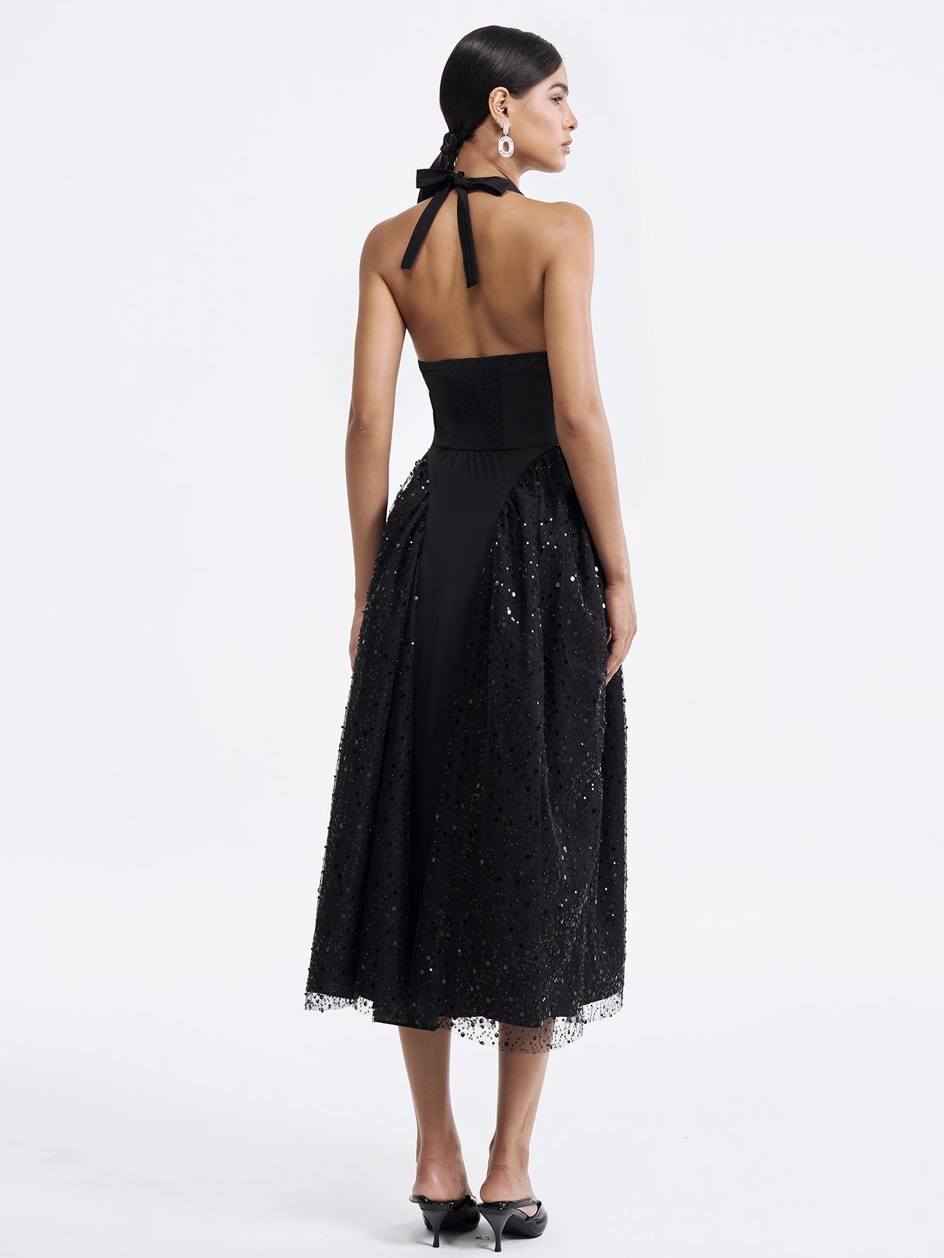 Elegant Black Sequined Midi Dress