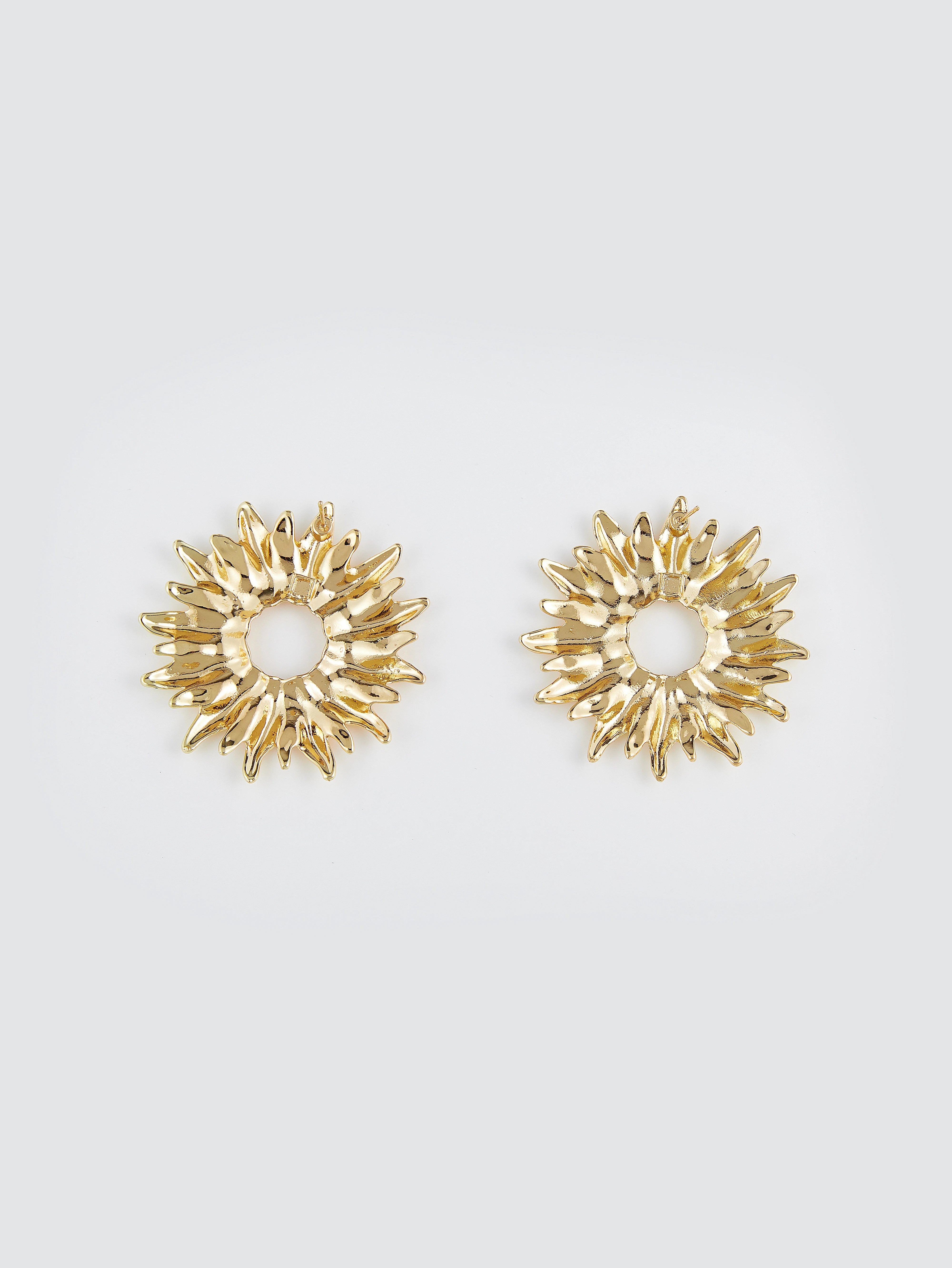 Gleaming Sunburst Stud Earrings