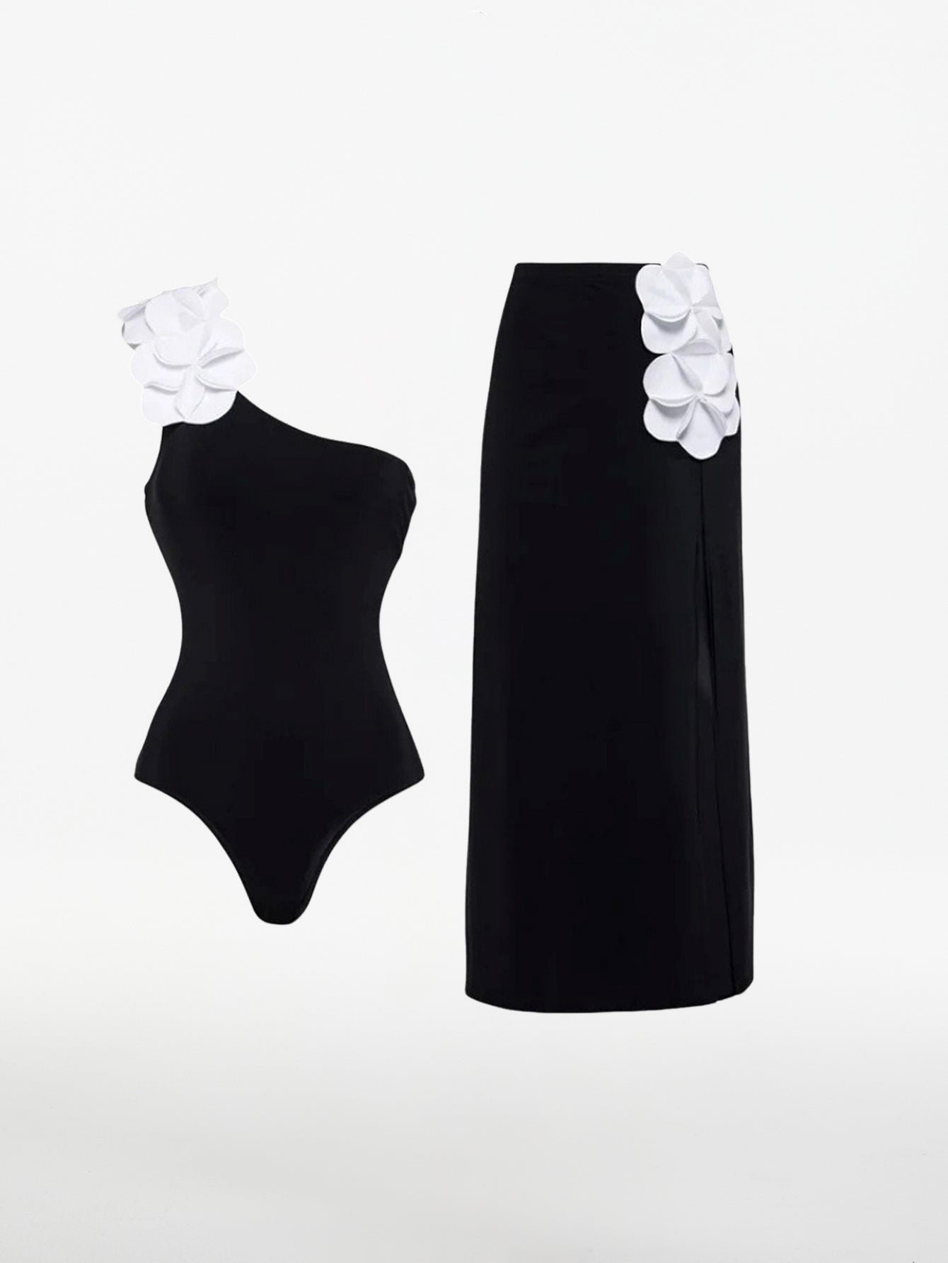 Contrast Color Swimsuit & Slit Skirt Set