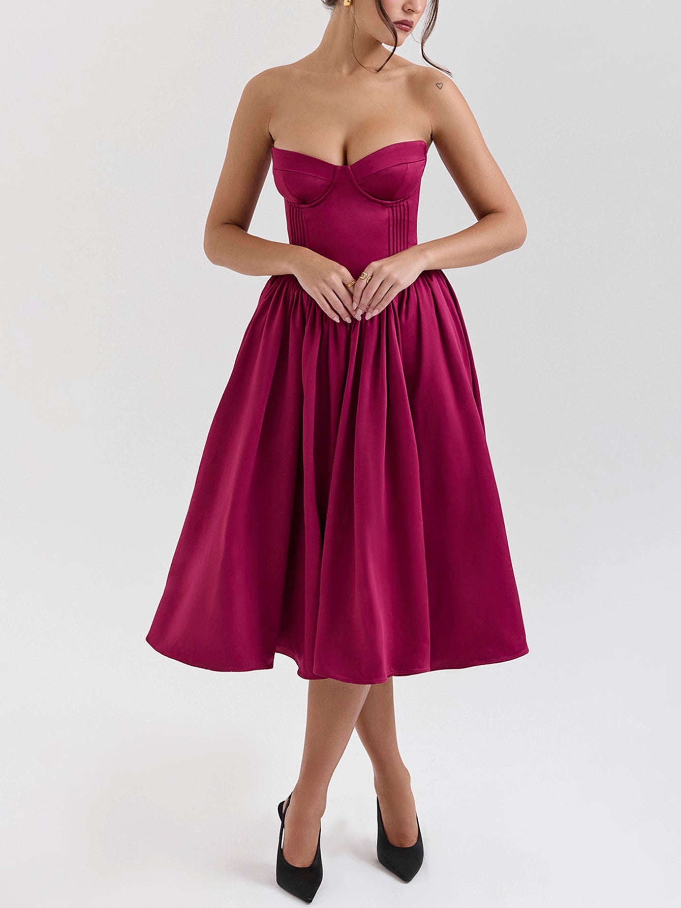 Magenta Sweetheart Neckline Dress