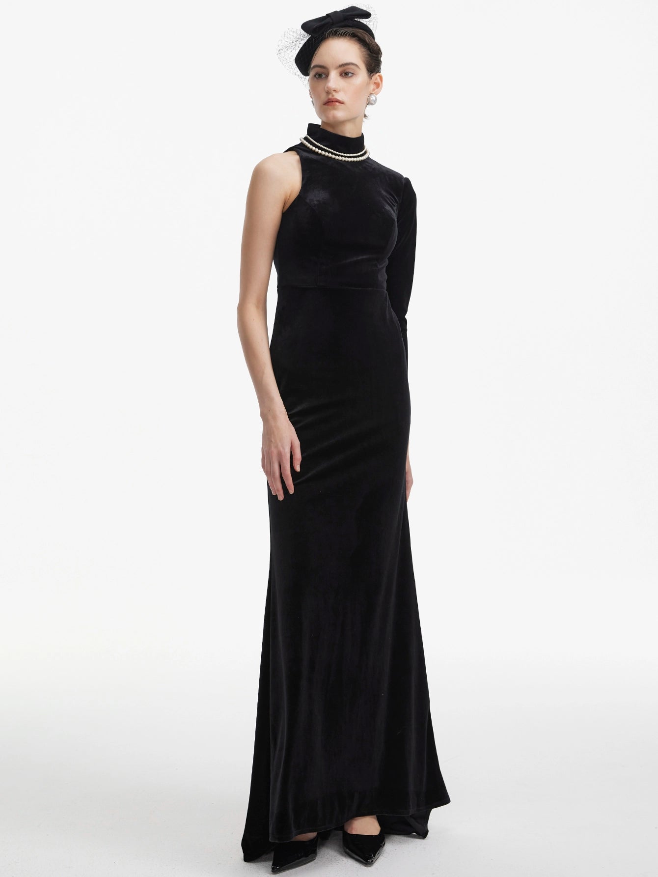 Elegant Velvet Mermaid Evening Gown(Silvia)