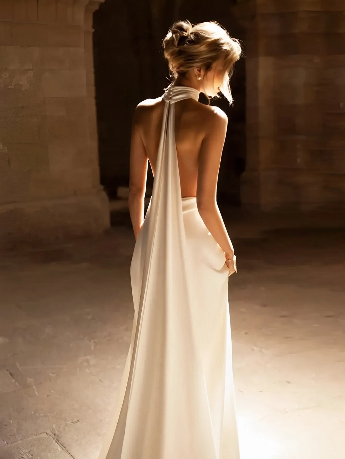 Elegant Chiffon Gown with Halter Neck