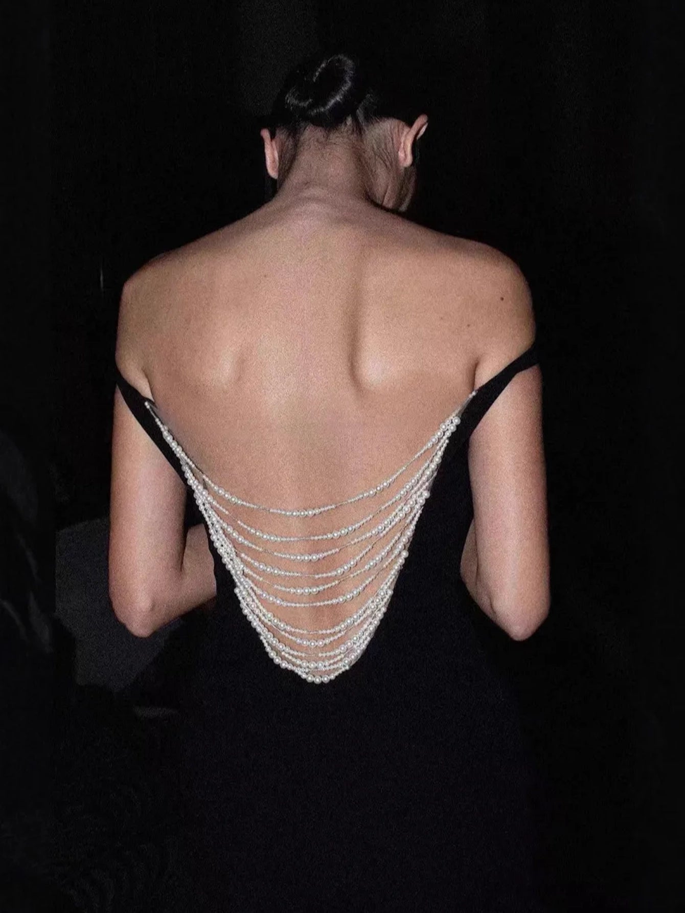 Elegant Backless one-shoulder Gown