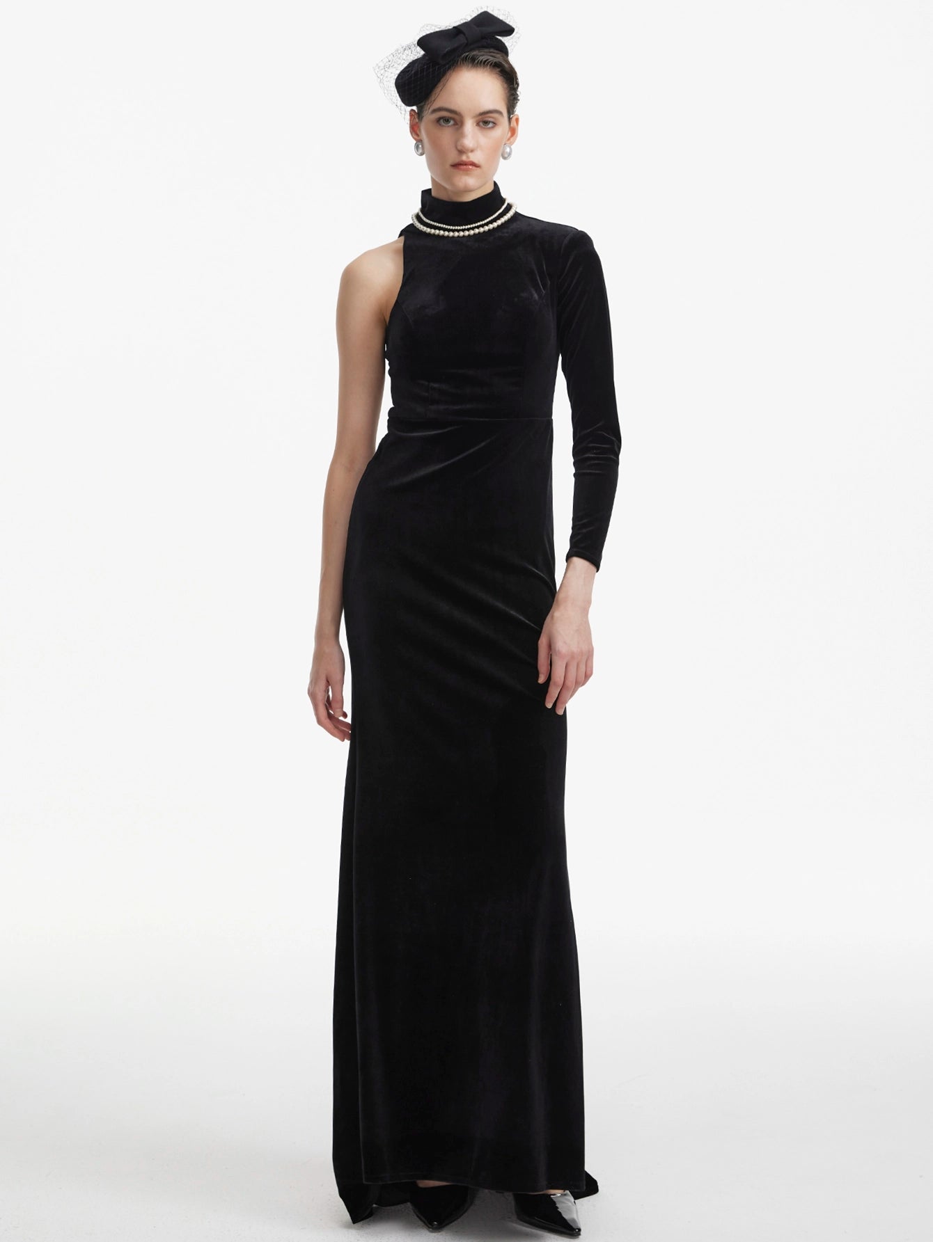 Elegant Velvet Mermaid Evening Gown(Silvia)