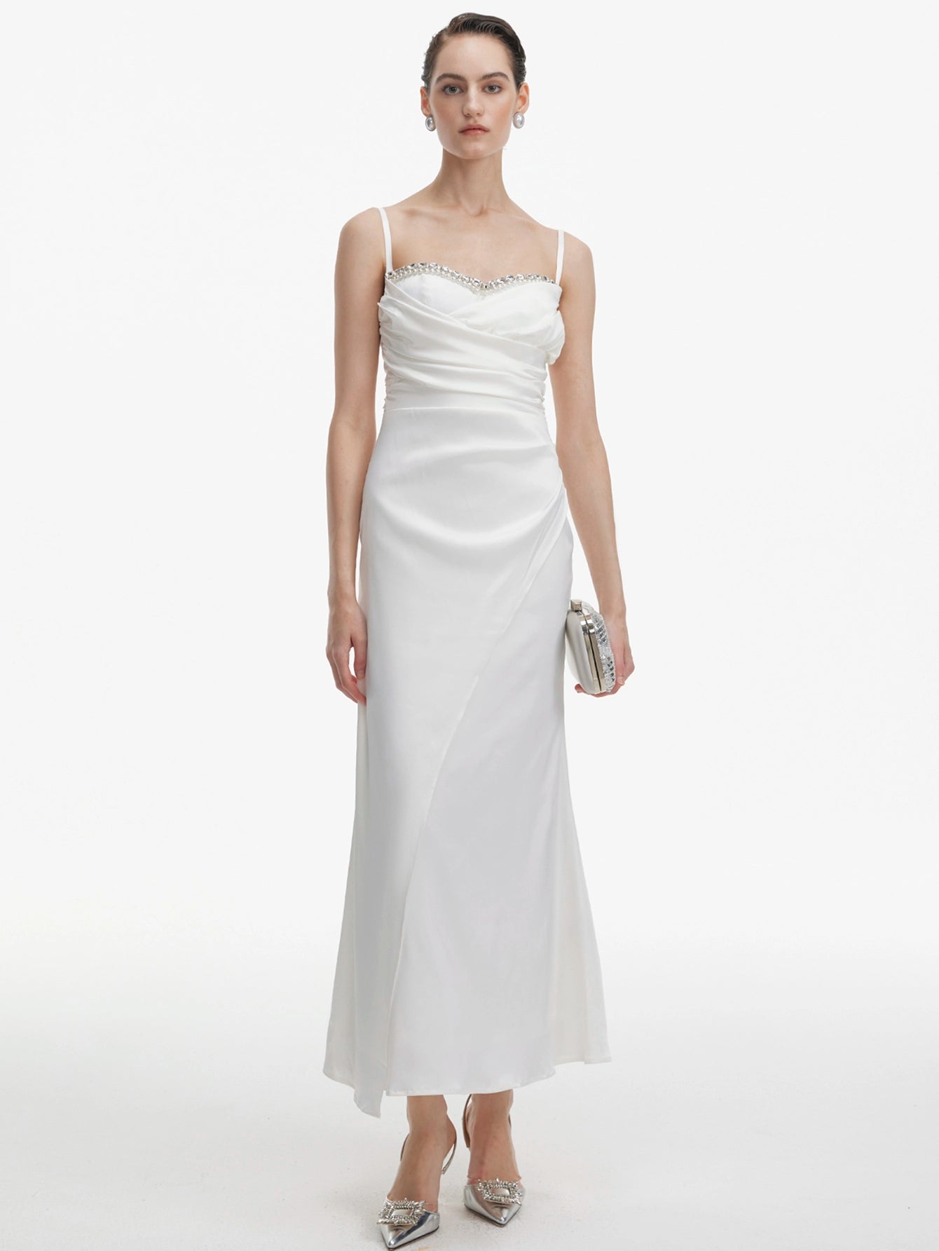 Elegant Satin Gown for Formal Events