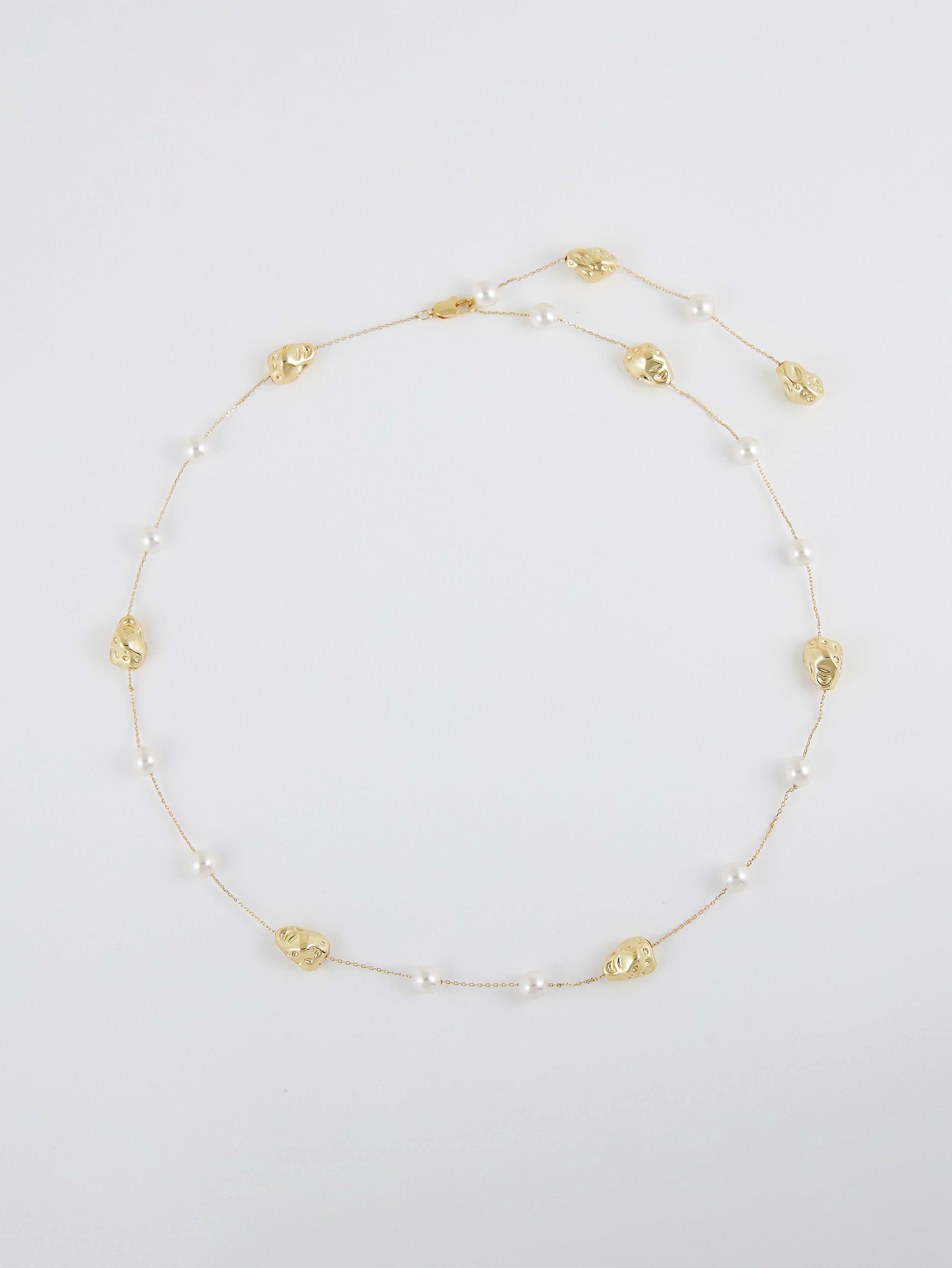 Long Pearl Gold-plated Niche Necklace