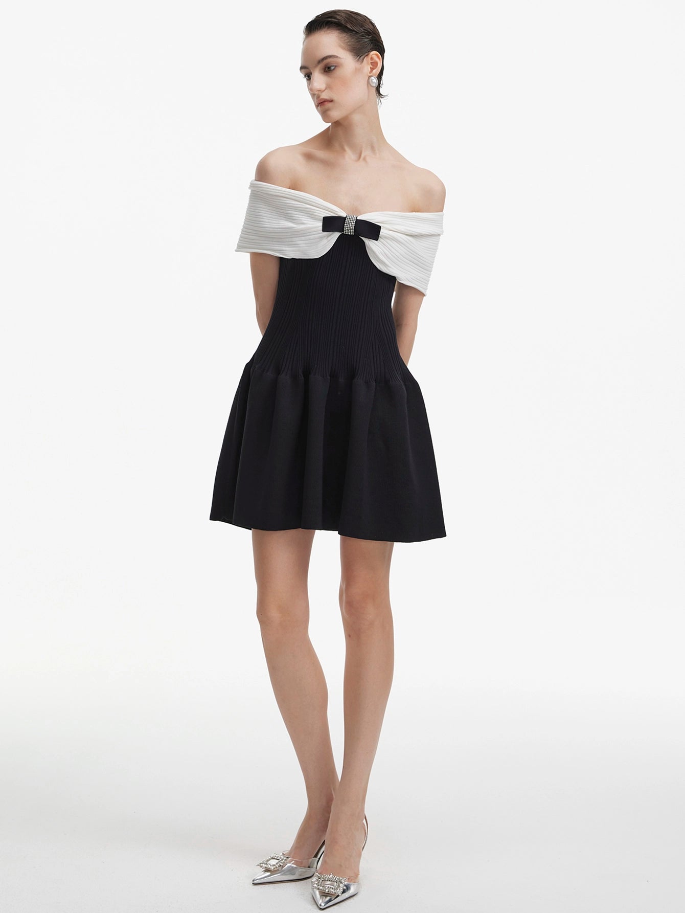 Bow Off-the-shoulder Mini Dress