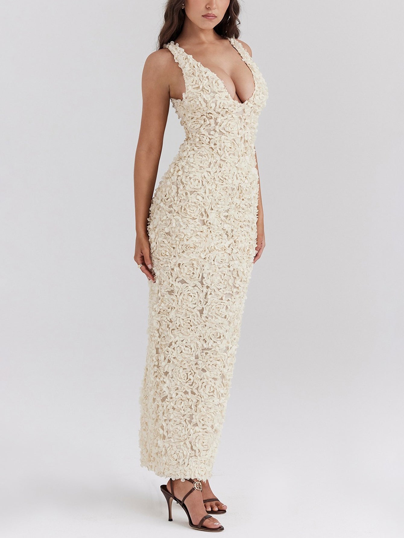 Creme Applique V Neck Sleeveless Maxi Dress - fashionprilin