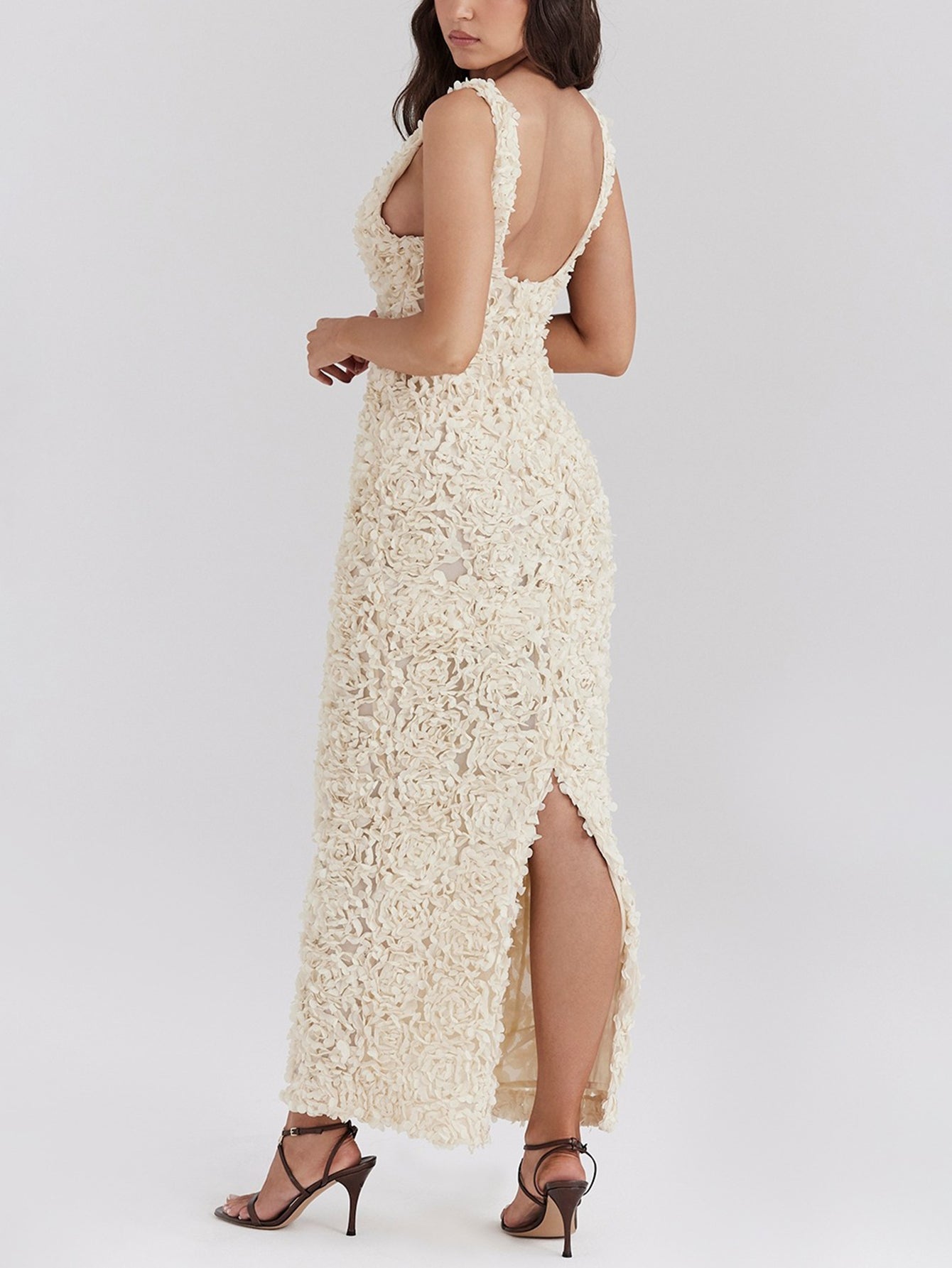 Creme Applique V Neck Sleeveless Maxi Dress - fashionprilin